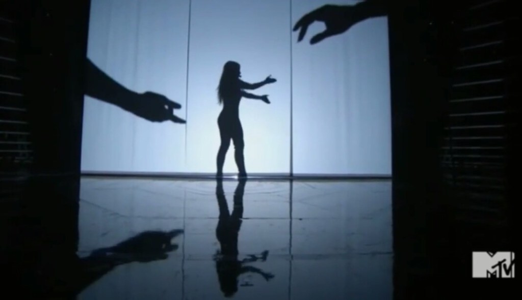 Make Me – VMA 2016