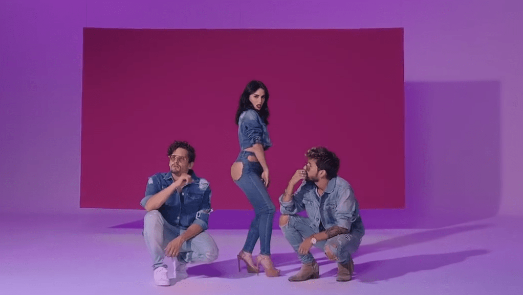 Sin Querer Queriendo