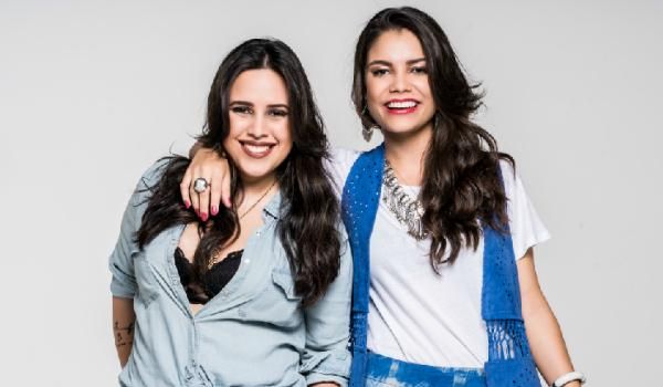 Day e Lara no Villa Country