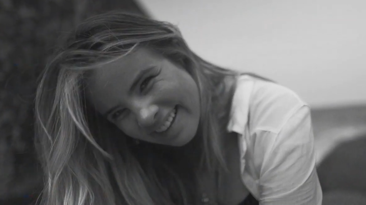 Menina Solta