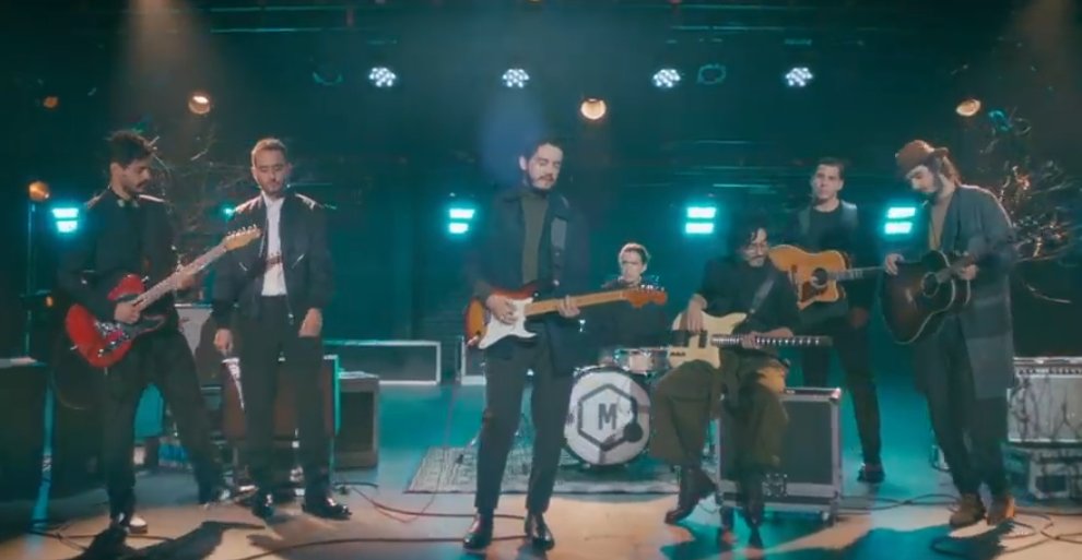 La Bella y La&nbsp;Bestia