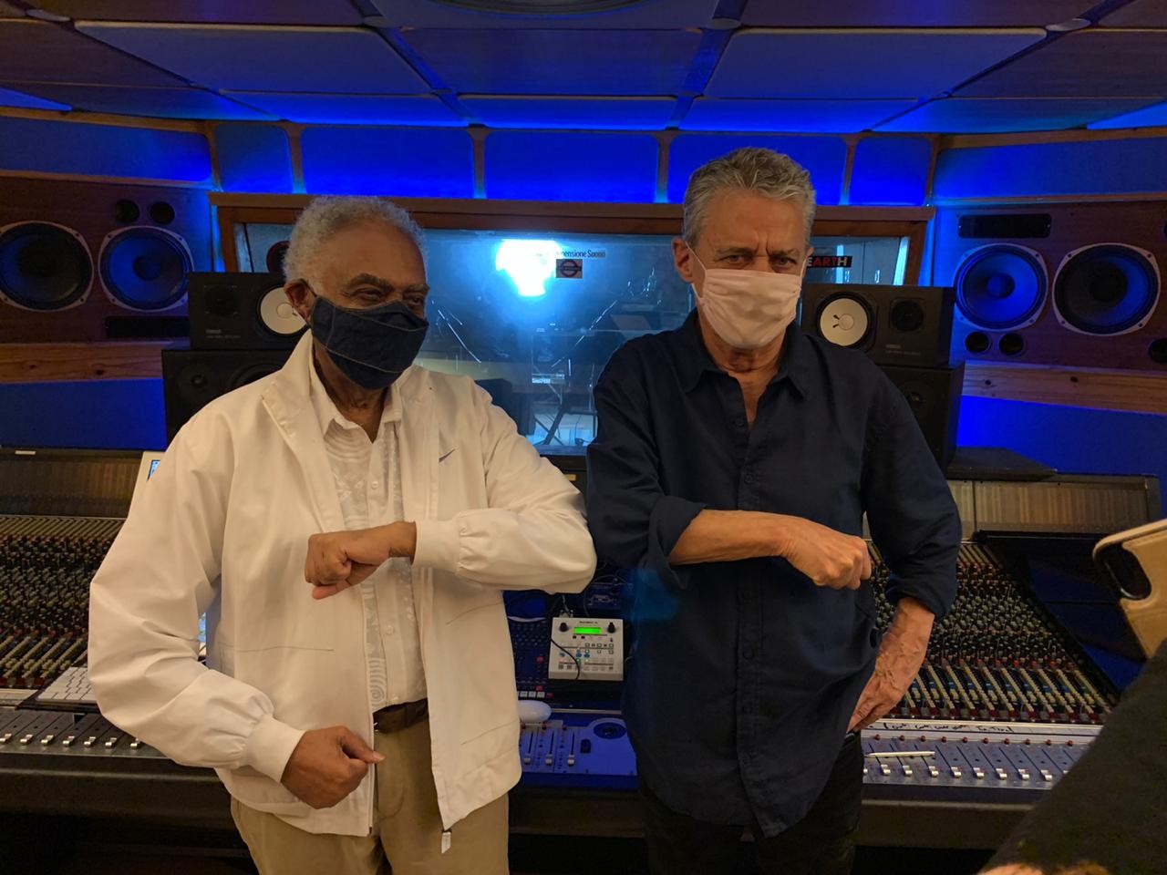 Gil e Chico Em Nova Parceria