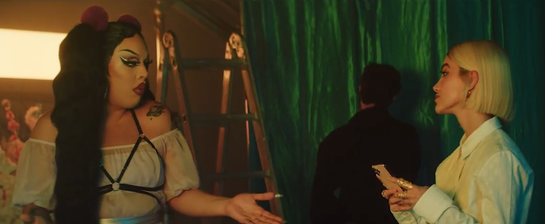 Deve Ser Horrível Dormir Sem Mim