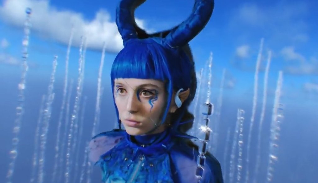 Ashnikko e “Daisy”