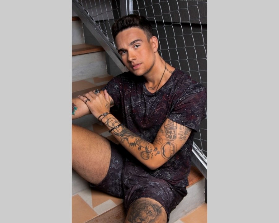 Rafa Almeida – Coleção&nbsp;DLT