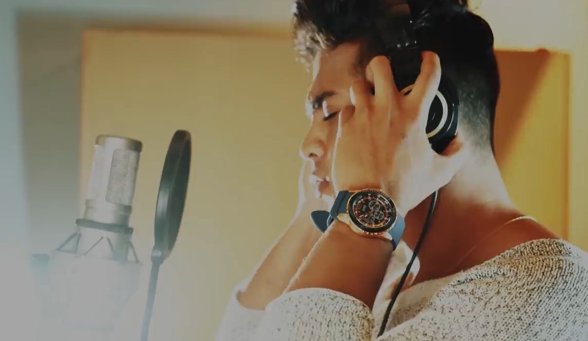 Vou Aplaudir Com o Chifre