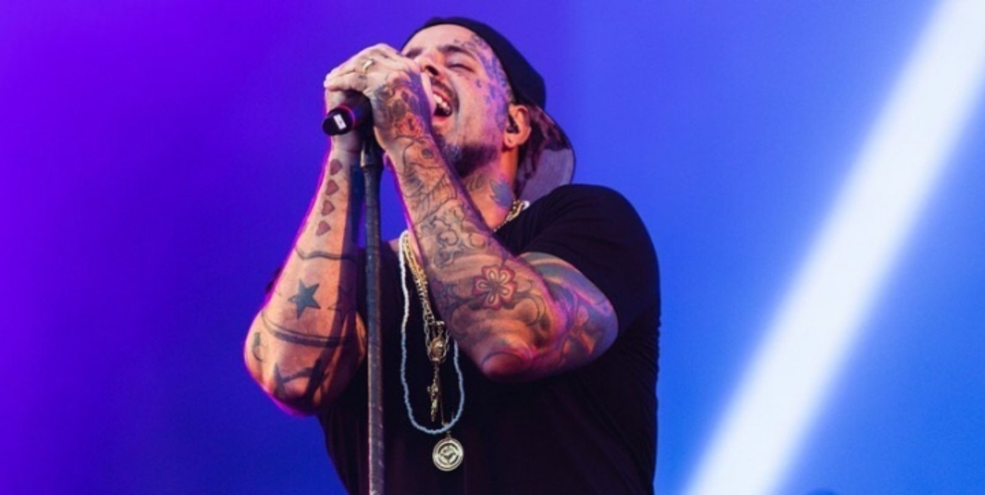 Me Gusta Entrevista : Tico Santa Cruz (Detonautas Roque Clube)