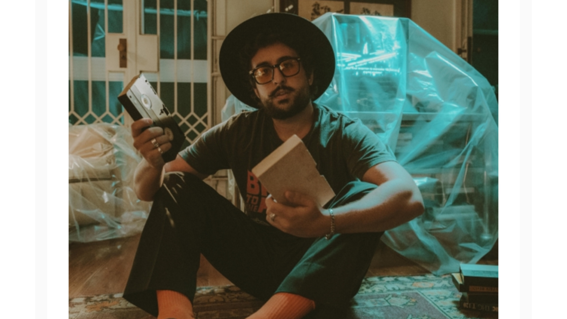 Lançamento de “Tudo Ao Contrário”