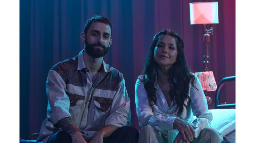 Priscila Sol Em Clipe De&nbsp;Caramico