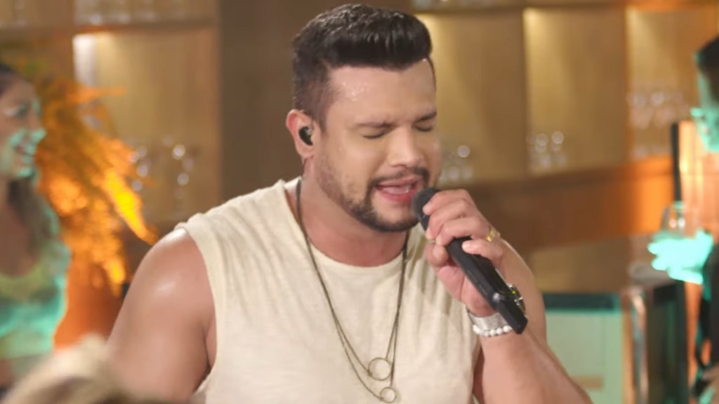 Cuidando De Longe / Mente Pra&nbsp;Mim