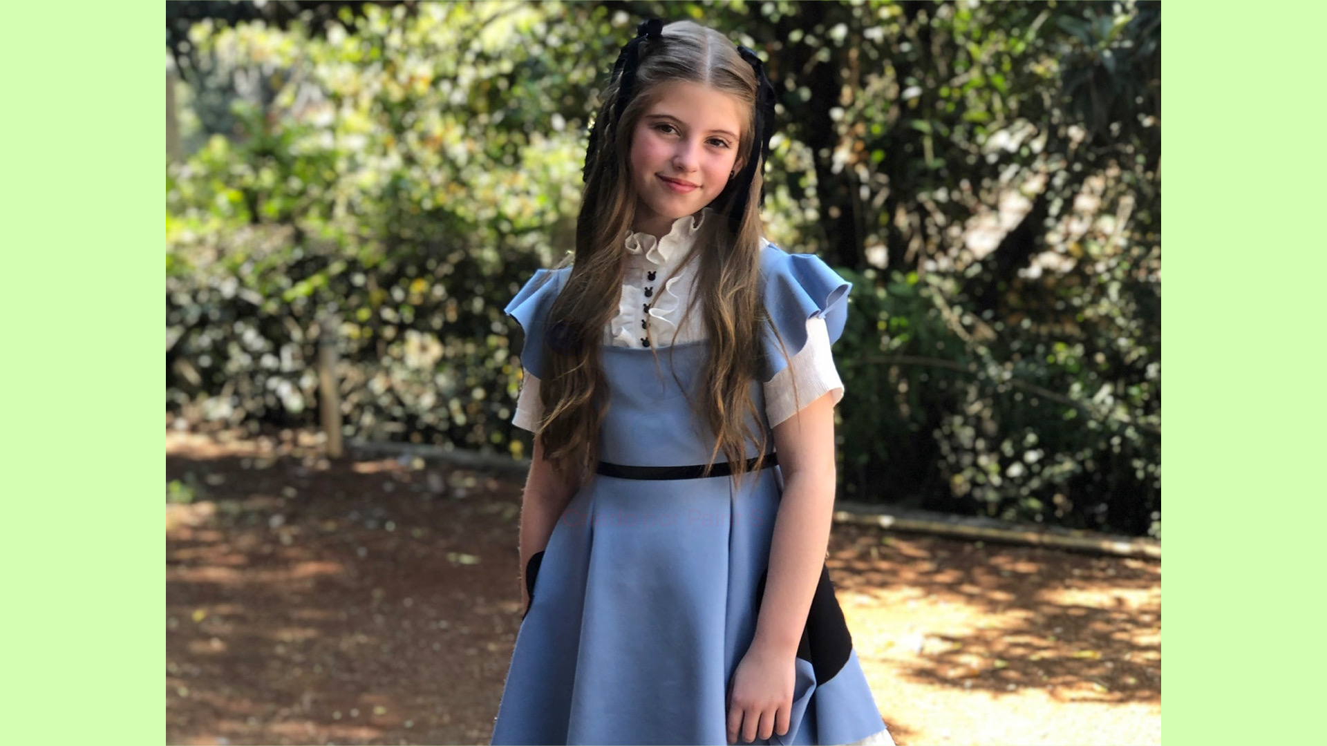 Lorena Queiroz – Alice No Mundo Da Internet