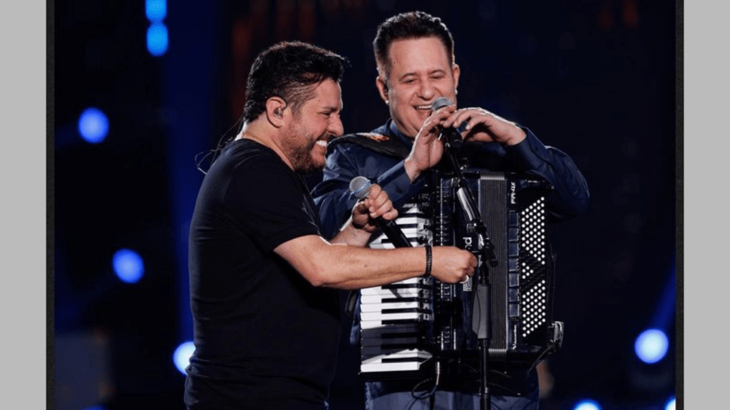 Revivem Sua História