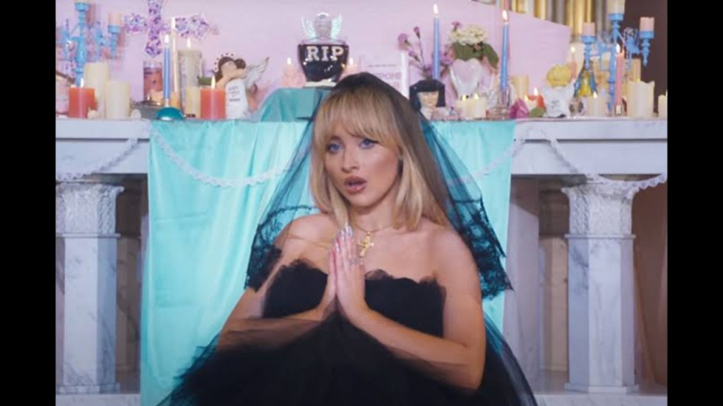 “Feather” No Top&nbsp;40