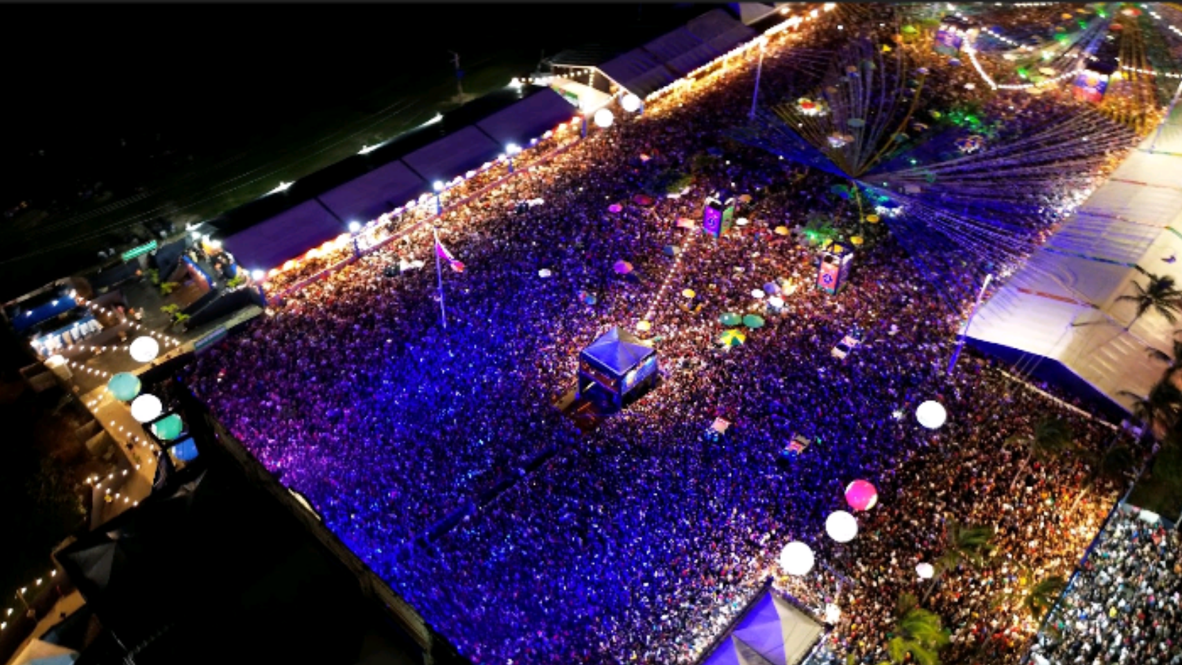 Heitor Costa No Arraiá do Povo