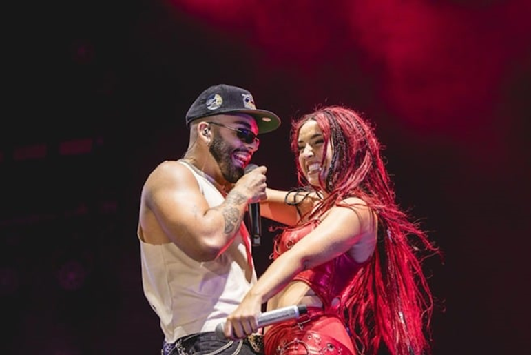 Lola Indigo e Manuel Turizo – Arenal Sound