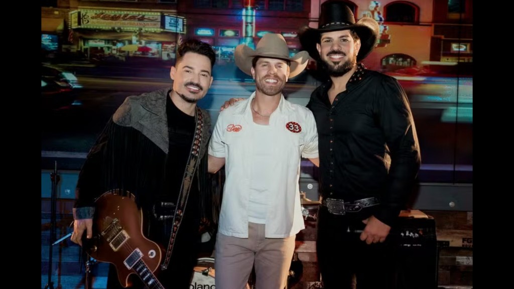 Fernando e Sorocaba Convidam Dustin&nbsp;Lynch