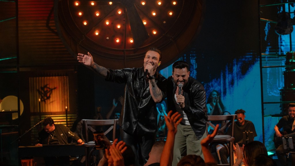 Bruno César e Rodrigo Gravam DVD