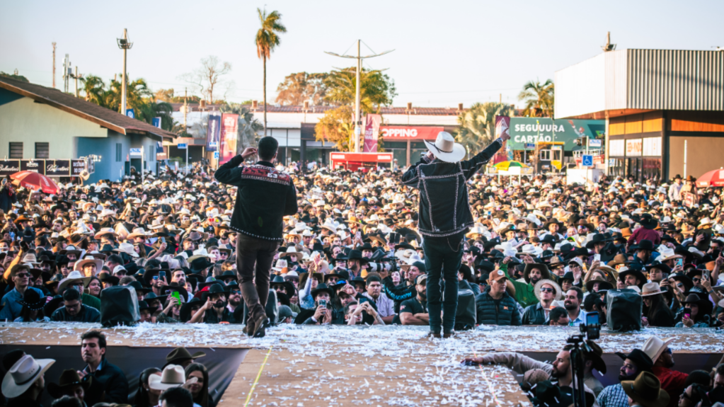 Fiduma e Jeca Encerram&nbsp;Barretos
