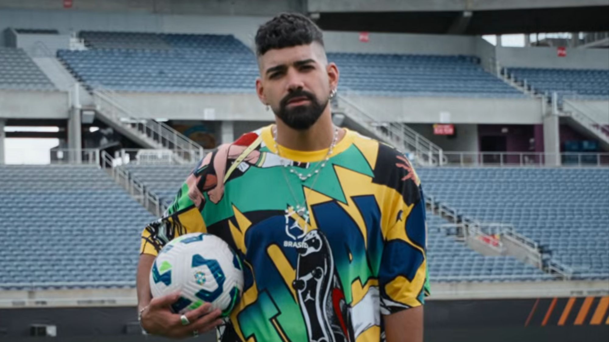 É Uma Partida De Futebol