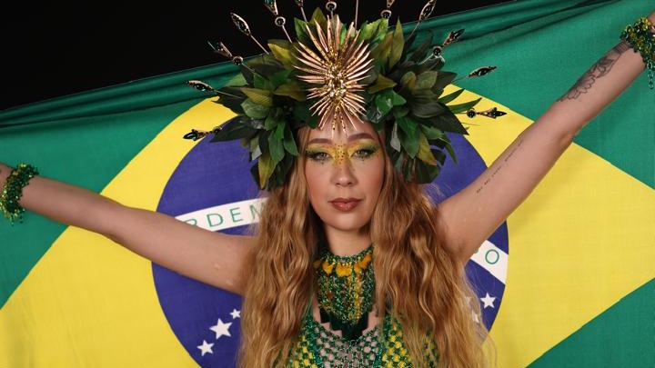 Camila Viraliza